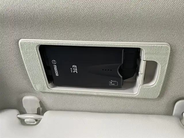 マツダ ＣＸ－３ XDプロアクティブSパッケージ 大分県 2018(平30)年 8.3万km マシーングレープレミアムM 純正ＳＤナビ　/（ＡＭ　ＦＭ　ＢＴ　ＣＤ　ＤＶＤ　ＤＴＶ）　/アラウンドビューモニター　/ヘッドアップディスプレイ　/パワーシートＤ席　/シートヒーターＤＮ席　/ハンドルヒーター　/レーダークルーズコントロール/ＥＴＣ/純正アルミホイール/純正フロアマット/レーンキープアシスト/オートライト/コーナーセンサー前後/ドライブレコーダー前後/横揺れ防止装置