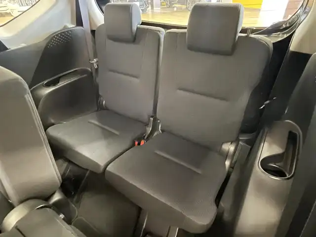 トヨタ シエンタ G 群馬県 2015(平27)年 6.1万km ブラックマイカ 純正SDナビ/    BT/ワンセグ/SD/    FM/AM/CD/AUX/LEDヘッドライト/フォグランプ/両側パワースライドドア/バックモニター/革巻きステアリング/ステアリングスイッチ/社外15インチアルミホイール/スマートキー2本/ビルトインETC/ドライブレコーダー/プッシュスタート/横滑り防止