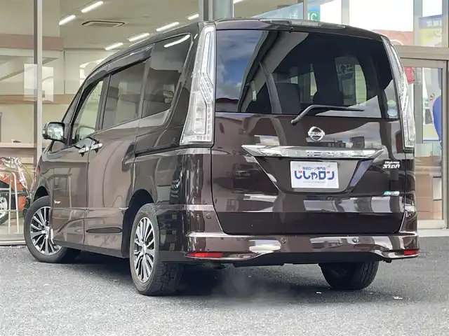 日産 セレナ