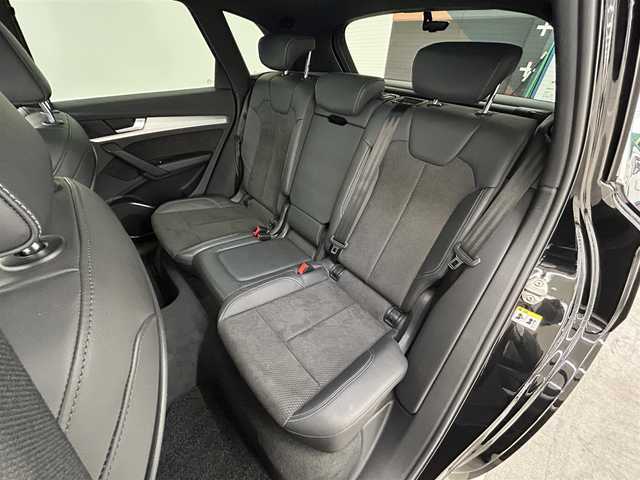 アウディ Ｑ５ 40TDIクワトロ スポーツ 岡山県 2020(令2)年 3.6万km ミトスブラックメタリック ヴァーチャルコックピット/AUDIドライブセレクト/パーキングエイド/ヒルディセントコントロール/ACC渋滞アシスト/エフィシエンシアシスト/AUDIプレセンス/AUDIサイドアシスト/AUDIアクティブレーンアシスト/レインセンサー/トリプルゾーンAC/全席シートヒーター/パワーテールゲート/ブレーキオートホールド/パノラマサンルーフ/純正ナビ/全周囲カメラ