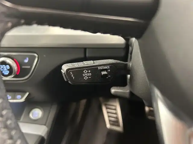 アウディ Ｑ５ 40TDIクワトロ スポーツ 岡山県 2020(令2)年 3.6万km ミトスブラックメタリック ヴァーチャルコックピット/AUDIドライブセレクト/パーキングエイド/ヒルディセントコントロール/ACC渋滞アシスト/エフィシエンシアシスト/AUDIプレセンス/AUDIサイドアシスト/AUDIアクティブレーンアシスト/レインセンサー/トリプルゾーンAC/全席シートヒーター/パワーテールゲート/ブレーキオートホールド/パノラマサンルーフ/純正ナビ/全周囲カメラ