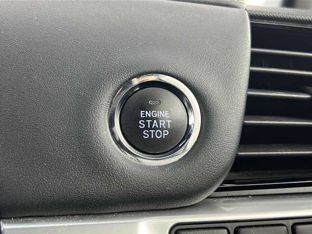 トヨタ エスティマ アエラス プレミアム 愛知県 2017(平29)年 8.2万km ブラック 純正10型ナビ【Bluetooth CD DVD SD フルセグ 品番：/NSZN-Z66T】/フリップダウンモニター【12.1インチ 品番：V12T-R66C】/ビルトインETC/前後ドライブレコーダー/両側パワースライドドア/トヨタセーフティセンス/・衝突軽減ブレーキ/・オートマチックハイビーム/・レーンキープアシスト/横滑り防止装置/LEDライト/オートライト/純正ドアバイザー/純正フロアマット/禁煙車