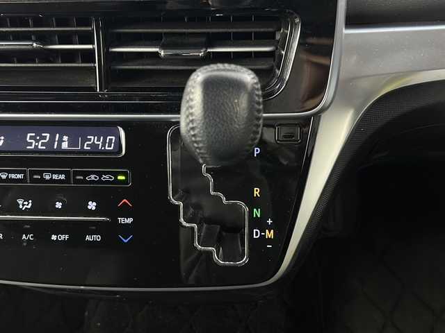 トヨタ エスティマ アエラス プレミアム 愛知県 2017(平29)年 8.2万km ブラック 純正10型ナビ【Bluetooth CD DVD SD フルセグ 品番：/NSZN-Z66T】/フリップダウンモニター【12.1インチ 品番：V12T-R66C】/ビルトインETC/前後ドライブレコーダー/両側パワースライドドア/トヨタセーフティセンス/・衝突軽減ブレーキ/・オートマチックハイビーム/・レーンキープアシスト/横滑り防止装置/LEDライト/オートライト/純正ドアバイザー/純正フロアマット/禁煙車