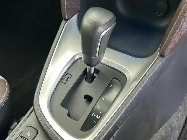 トヨタ ヤリスクロス Z 福井県 2022(令4)年 1.3万km ホワイトパールクリスタルシャイン デイスプレイオーディオ/【AM/FM/CBluetooth/USB】/バックカメラ/ETC/トヨタセーフティセンス/・衝突軽減ブレーキ/・車線逸脱警報機能/・クルーズコントロール（追従有）/プッシュスタート/スマートキー/オートライト/オートハイビーム/LEDヘッドライド/パワーシート（運転席）/シートヒーター（運転席/助手席）/パワーバックドア/ドライブレコーダー