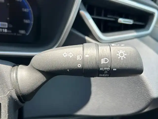 トヨタ カローラ スポーツ ハイブリッドG Z 宮城県 2022(令4)年 0.8万km アティチュードブラックマイカ 10.5インチディスプレイオーディオプラス/・10.5インチディスプレイ/・車載ナビ/・ETC2.0/革コンビシートセット/・ハーフレザーシート/・シートバックポケット（運転席）/パーキングサポートブレーキ（後方接近車両）/ブラインドスポットモニター/安心降車アシスト/＝＝＝/セーフティセンス/・プリクラッシュセーフティ/・レーントレーシングアシスト/・レーンディパーチャーアラート/・全車速追従機能/停止保持機能付付クルーズコントロール/・オートマチックハイビーム/・ロードサインアシスト/・ドライバー異常時対応システム/・プロアクティブドライビングアシスト/・発進遅れ告知機能/パーキングサポートブレーキ（前後方静止物）/シートヒーター/革巻きステアリング/ステアリングスイッチ/電動パーキングブレーキ/ブレーキホールド/LEDヘッドランプ/LEDデイライト/電動格納ミラー/純正18インチAW/フロアマット/ドアバイザー/トノカバー/W/サイド/カーテンエアバッグ