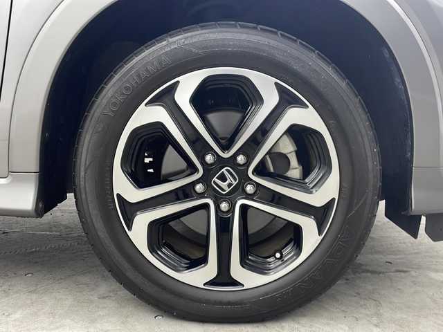 ホンダ ヴェゼル ハイブリッド Z ホンダセンシング 三重県 2020(令2)年 1.6万km スーパープラチナグレーメタリック 禁煙車/純正ナビ　/ＡｐｐｌｅＣａｒＰｌａｙ　/ホンダセンシング　/バックカメラ/レーンキープアシスト　/シートヒーター　/レーダークルコン　/先行発進お知らせ　/オートライト　/パドルシフト　/前後ドラレコ/ビルトインETC/ＨＤＭＩ　/ＵＳＢ端子