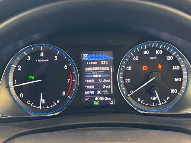 トヨタ ハリアー プレミアム メタル&レザーP 埼玉県 2018(平30)年 4.1万km ホワイトパールクリスタルシャイン トヨタセーフティーセンス /10インチメモリナビ/　　CD/DVD/BT/フルセグ /バックカメラ /パワーバックドア /レーダークルーズコントロール /LEDオートライト /革シート /シートヒーター/クーラー/パワーシート  /メモリーシート /純正18インチアルミホイール/電子パーキング/ステアリングスイッチ/ETC