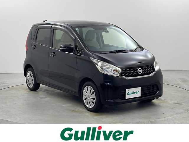 日産 デイズ X Vセレ +SeftyⅡ 栃木県 2015(平27)年 3.9万km ブラック 禁煙車/純正オーディオ/　AM/FM/CD/AUX/アラウンドビューモニター/プリクラッシュセーフティシステム/横滑り防止/アイドリングストップ/ETC/電動格納ミラー/純正フロアマット/プッシュスタート/スマートキー