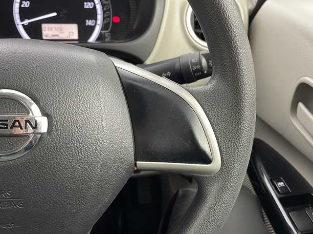 日産 デイズ X Vセレ +SeftyⅡ 栃木県 2015(平27)年 3.9万km ブラック 禁煙車/純正オーディオ/　AM/FM/CD/AUX/アラウンドビューモニター/プリクラッシュセーフティシステム/横滑り防止/アイドリングストップ/ETC/電動格納ミラー/純正フロアマット/プッシュスタート/スマートキー