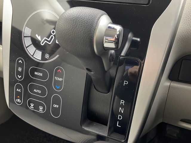 日産 デイズ X Vセレ +SeftyⅡ 栃木県 2015(平27)年 3.9万km ブラック 禁煙車/純正オーディオ/　AM/FM/CD/AUX/アラウンドビューモニター/プリクラッシュセーフティシステム/横滑り防止/アイドリングストップ/ETC/電動格納ミラー/純正フロアマット/プッシュスタート/スマートキー