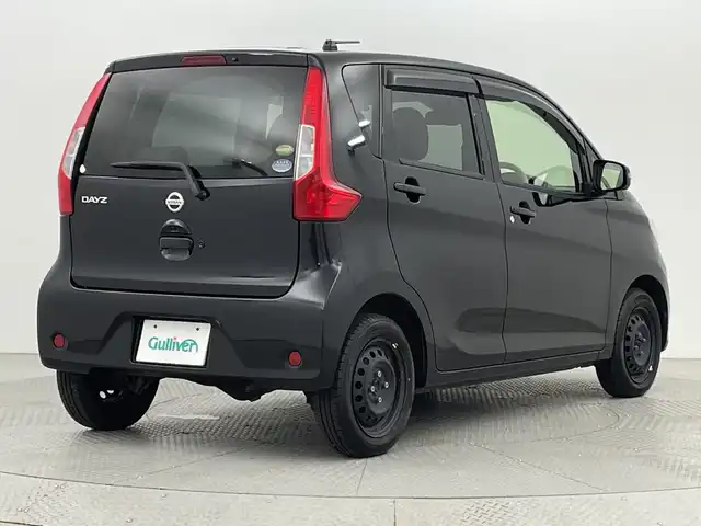 日産 デイズ X 新潟県 2017(平29)年 3.1万km ブラック ４WD/エマージェンシーブレーキ/社外メモリナビ/　　AM/FM/フルセグ/CD/DVD/BT/アラウンドビューモニター/運転席シートヒーター/アイドリングストップ/純正フロアマット/ドアバイザー/スペアキー/スマートキー/ETC