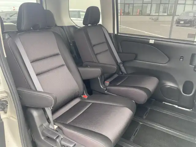日産 セレナ e－パワー ハイウェイスター V 島根県 2019(平31)年 9.8万km ブリリアントホワイトパール ディーラーOPメモリナビ(CD/BT/フルセグ)/全方位カメラ/デジタルインナーミラー /ETC/前ドライブレコーダー/プロパイロット/レーダークルーズコントロール/エマージェンシーブレーキ/車線逸脱警報/車線逸脱防止支援/道路標識表示/オートライト/オートハイビーム/両側パワースライドドア /純正フロアマット/電動格納ミラー/ミラーウィンカー /取扱説明書/保証書