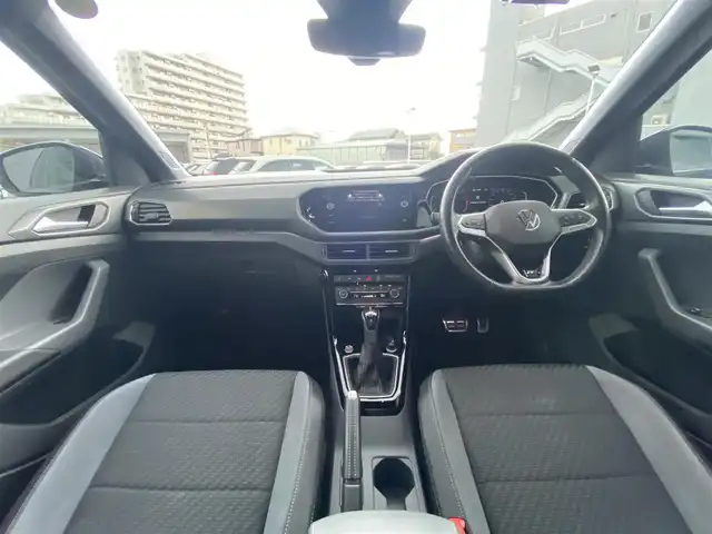 フォルクスワーゲン ＶＷ Ｔ－クロス TSI Rライン 栃木県 2021(令3)年 4.3万km ディープブラックパールエフェクト ＡｐｐｌｅＣａｒＰｌａｙ　/ＡｎｄｒｏｉｄＡｕｔｏ　/ＡＣＣ　/レーンキープアシスト　/ブラインドスポット　/バックカメラ　/純正ナビ　/ＥＴＣ　/ＬＥＤ　/純正１８インチＡＷ　/社外ドラレコ前後