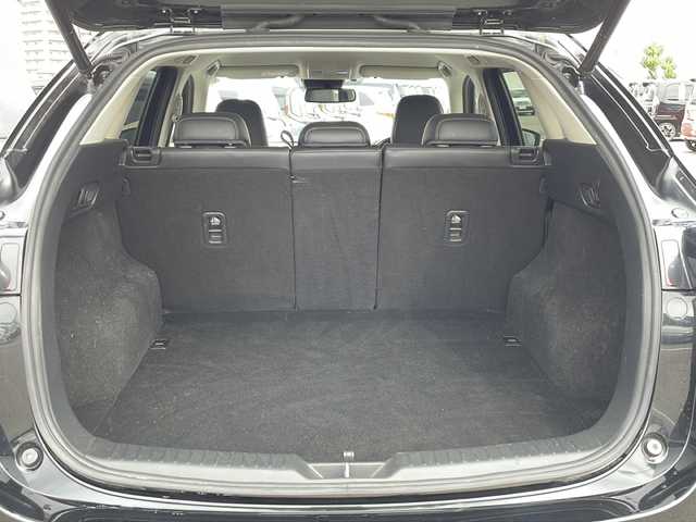 マツダ ＣＸ－５ XD Lパッケージ 徳島県 2018(平30)年 5.9万km ジェットブラックマイカ 純正SDナビ/（ラジオ/DISC/USB/フルセグ/AHA/AUX/stitcher）/全方位カメラ/ETC/追従式クルーズコントロール/ヘッドアップディスプレイ/オートブレーキホールド/ステアリングヒーター/D/N席シートヒーター/革巻きステアリング/前後コーナーセンサー/電子パーキングブレーキ/フォグライト/純正ドアバイザー/デュアルエアコン/レザーシート/LEDヘッドライト/純正19インチアルミホイール/パワーバックドア/ウィンカーミラー