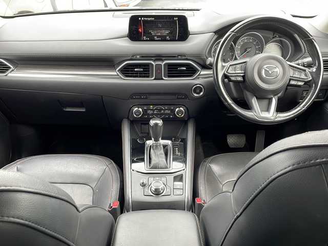 マツダ ＣＸ－５ XD Lパッケージ 徳島県 2018(平30)年 5.9万km ジェットブラックマイカ 純正SDナビ/（ラジオ/DISC/USB/フルセグ/AHA/AUX/stitcher）/全方位カメラ/ETC/追従式クルーズコントロール/ヘッドアップディスプレイ/オートブレーキホールド/ステアリングヒーター/D/N席シートヒーター/革巻きステアリング/前後コーナーセンサー/電子パーキングブレーキ/フォグライト/純正ドアバイザー/デュアルエアコン/レザーシート/LEDヘッドライト/純正19インチアルミホイール/パワーバックドア/ウィンカーミラー