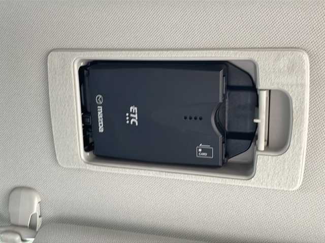 マツダ ＣＸ－５ XD Lパッケージ 徳島県 2018(平30)年 5.9万km ジェットブラックマイカ 純正SDナビ/（ラジオ/DISC/USB/フルセグ/AHA/AUX/stitcher）/全方位カメラ/ETC/追従式クルーズコントロール/ヘッドアップディスプレイ/オートブレーキホールド/ステアリングヒーター/D/N席シートヒーター/革巻きステアリング/前後コーナーセンサー/電子パーキングブレーキ/フォグライト/純正ドアバイザー/デュアルエアコン/レザーシート/LEDヘッドライト/純正19インチアルミホイール/パワーバックドア/ウィンカーミラー