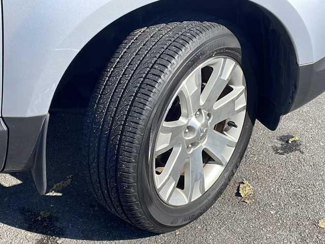 三菱 デリカＤ：５ シャモニー 長野県 2008(平20)年 9.7万km クールシルバー/ミディアムグレーマイカ ４WD/メモリナビフルセグＴＶ/後席モニター/バックカメラ/ＥＴＣ/ドライブレコーダー/純正18インチアルミ/両側パワースライドドア/保証書・取説