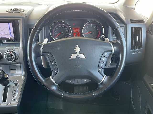 三菱 デリカＤ：５ シャモニー 長野県 2008(平20)年 9.7万km クールシルバー/ミディアムグレーマイカ ４WD/メモリナビフルセグＴＶ/後席モニター/バックカメラ/ＥＴＣ/ドライブレコーダー/純正18インチアルミ/両側パワースライドドア/保証書・取説