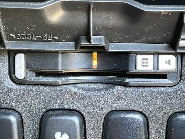 三菱 デリカＤ：５ シャモニー 長野県 2008(平20)年 9.7万km クールシルバー/ミディアムグレーマイカ ４WD/メモリナビフルセグＴＶ/後席モニター/バックカメラ/ＥＴＣ/ドライブレコーダー/純正18インチアルミ/両側パワースライドドア/保証書・取説