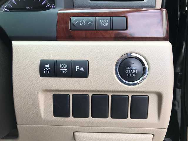 トヨタ アルファード 240X 鳥取県 2010(平22)年 10.4万km ブラック 純正ナビ/フルセグ/DVD/CD/BT/バックカメラ/フリップダウンモニター/クリアランスソナー/両側パワースライドド/モデリスタエアロ（F・S・R）/モデリスタマフラー/キセノンヘットライト/フォグライト/純正18インチアルミホイール/プッシュエンジンスタート/カーテンエアバッグ/横滑り防止装置/純正フロアマット/バイザー/保証書・取扱説明書/スタットレスセット積込/（タイヤ溝5部山）