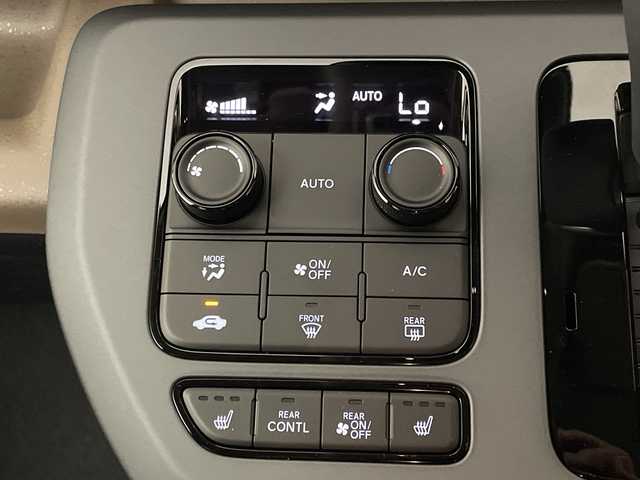 ホンダ フリード ハイブリット e:HEV AIR EX 愛媛県 2025(令7)年 0.1千km プラチナホワイトパール e:HEV エアー　EX　2LB40P4　6人　9インチナビ　LXM-242ZFNI(207680円)/純正９型ナビ　両側電動スライドドア　バックカメラ　フルセグ　Ｂｌｕｅｔｏｏｔｈ　衝突被害軽減ブレーキ　アダプティブクルーズコントロール　レーンアシスト　シートヒーター　前後コーナーセンサー　禁煙車