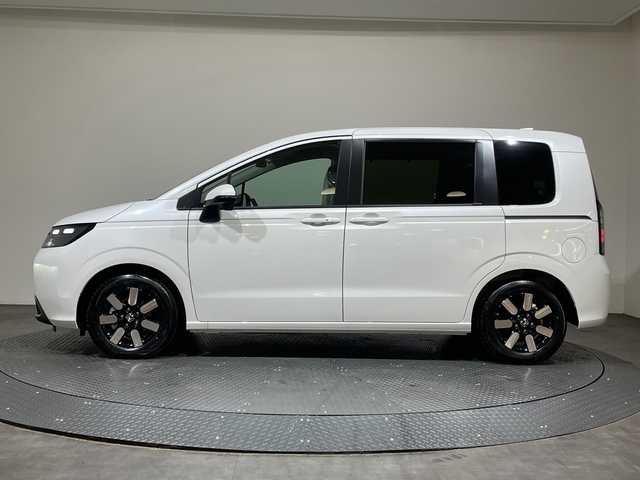 ホンダ フリード ハイブリット e:HEV AIR EX 愛媛県 2025(令7)年 0.1千km プラチナホワイトパール e:HEV エアー　EX　2LB40P4　6人　9インチナビ　LXM-242ZFNI(207680円)/純正９型ナビ　両側電動スライドドア　バックカメラ　フルセグ　Ｂｌｕｅｔｏｏｔｈ　衝突被害軽減ブレーキ　アダプティブクルーズコントロール　レーンアシスト　シートヒーター　前後コーナーセンサー　禁煙車