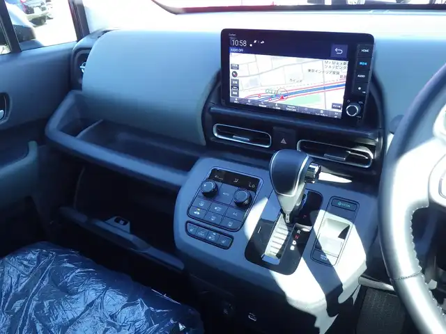 ホンダ フリード ハイブリット e:HEV クロスター 千葉県 2025(令7)年 0.1千km メテオロイドグレーメタリック e:HEV クロスター　2LE40D3　6人　9インチナビ　LXM-242ZFNI(207680円)/ホンダセンシング/・衝突軽減ブレーキ（CMBS）/・車線維持支援システム（LKAS）/・アダプティブクルーズコントロール（ACC）/・ブラインドスポットインフォメーション/・後方誤発進抑制機能/・誤発進抑制機能/両側パワースライドドア/ホンダコネクトナビ/地デジTV/【DVD/CD再生機能　Bluetooth接続】/【Apple CarPlay　Android Auto対応】/バックカメラ/革巻きステアリング/ステアリングスイッチ/LEDヘッドライト/ウインカーミラー/純正15インチアルミホイル/サイド/カーテンエアバッグ/Honda スマートキー