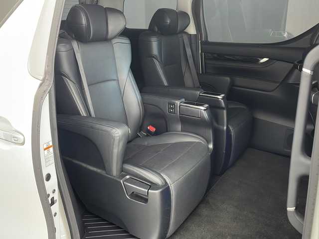 トヨタ アルファード S Cパッケージ 兵庫県 2019(平31)年 7万km ホワイトパールクリスタルシャイン ・純正ナビ&TV&CD&SD&BT&HDMI&USB/・バックカメラ/・モデリスタエアロ/・社外２０インチアルミホイール/・サンルーフ/・前後ドライブレコーダー/・革シート/・ビルトインETC/・運転席メモリー付きパワー/・前席パワーシート/・前席シートヒーター/・ベンチレーション/・2列目オットマン/・助手席オットマン/・ステアリングヒーター/・社外車高調/・電子パーキングブレーキ/・オートホールド/・横滑り防止装置/・ウッドコンビステアリング/・ステアリングスイッチ/・両側パワースライドドア/・パワーバックドア/・左右独立エアコン/・後席エアコン/・社外デジタルインナーミラー/・トヨタセーフティセンス/・レーンレーシングアシスト/・クリアランスソナー/・パーキングサポートブレーキ/・プリクラッシュセーフティ/・ロードサインアシスト/・レーダークルーズコントロール/・オートマチックハイビーム/・先行者発進告知/・自動防眩ミラー/・3眼LEDライト/・LEDフォグランプ/・シーケンシャルウィンカー/・オートワイパー/・オートライト/・フォグランプ/・ウインカーミラー/・ドアバイザー/・純正フロアマット