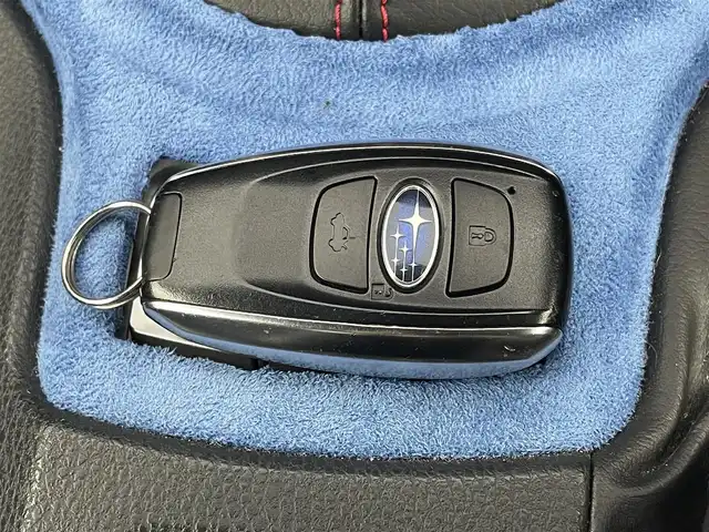 スバル ＢＲＺ GT 福岡県 2019(令1)年 5万km WRブルーパール 社外ナビ／フルセグＴＶ　/バックカメラ　/クルーズコントロール　/横滑り防止装置　/シートヒーター　/プッシュスタート　/ステアリングスイッチ　/ハーフレザーシート　/純正１７インチアルミホイール　/ＬＥＤヘッドライト