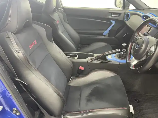 スバル ＢＲＺ GT 福岡県 2019(令1)年 5万km WRブルーパール 社外ナビ／フルセグＴＶ　/バックカメラ　/クルーズコントロール　/横滑り防止装置　/シートヒーター　/プッシュスタート　/ステアリングスイッチ　/ハーフレザーシート　/純正１７インチアルミホイール　/ＬＥＤヘッドライト