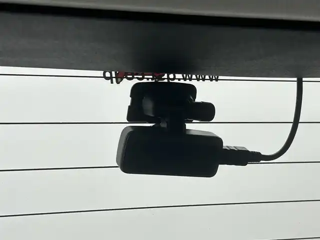 クライスラー・ジープ ジープ レネゲード ナイトイーグル 熊本県 2021(令3)年 3.5万km 青 ワンオーナー　/純正７インチオーディオ（ＡｐｐｌＣａｒＰｌａｙ・ＡｎｄｒｏｉｄＡｕｔｏ・ＵＳＢ・AUX・BT）/バックカメラ　/社外前後ドライブレコーダー　/レーダークルーズコントロール/ＥＴＣ　/衝突軽減ブレーキ/ブラインドスポットモニター/アイドリングストップ/パーキングアシスト/社外フロアマット/純正１８インチAW/オートライト/フォグライト/スマートキー/プッシュスタート/スペアキー1本/保証書/取扱説明書