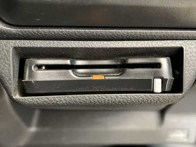 スバル フォレスター X－ブレイク 栃木県 2019(平31)年 10.9万km クリスタルホワイトP 純正ナビ/(CD/DVD/フルセグTV/SD/MSV/USB)/4WD/バックカメラ/アイサイト/・プリクラッシュブレーキ/・全車速追従式クルーズコントロール/・車線逸脱警報/・誤発進抑制機能/コーナーセンサー/ETC/禁煙車/パワーシート/ハーフレザーシート/シートヒーター/ルーフレール/ステアリングヒーター/パワーバックドア/オートライト/LEDヘッドライト/フォグランプ/スマートキー/プッシュスタート/ステアリングスイッチ/ドアバイザー/革巻きステアリング/ウィンカーミラー/電動格納ミラー/純正17インチアルミホイール/純正フロアマット