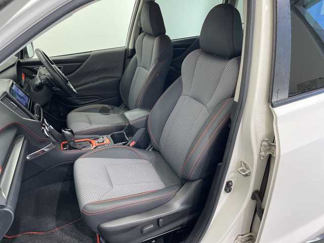 スバル フォレスター X－ブレイク 栃木県 2019(平31)年 10.9万km クリスタルホワイトP 純正ナビ/(CD/DVD/フルセグTV/SD/MSV/USB)/4WD/バックカメラ/アイサイト/・プリクラッシュブレーキ/・全車速追従式クルーズコントロール/・車線逸脱警報/・誤発進抑制機能/コーナーセンサー/ETC/禁煙車/パワーシート/ハーフレザーシート/シートヒーター/ルーフレール/ステアリングヒーター/パワーバックドア/オートライト/LEDヘッドライト/フォグランプ/スマートキー/プッシュスタート/ステアリングスイッチ/ドアバイザー/革巻きステアリング/ウィンカーミラー/電動格納ミラー/純正17インチアルミホイール/純正フロアマット