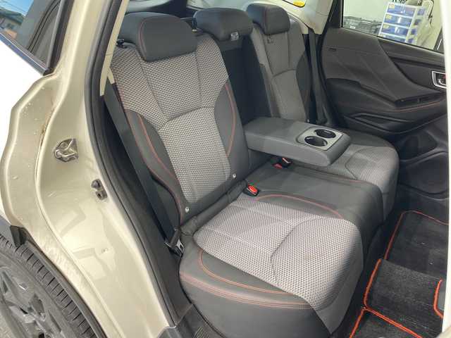 スバル フォレスター X－ブレイク 栃木県 2019(平31)年 10.9万km クリスタルホワイトP 純正ナビ/(CD/DVD/フルセグTV/SD/MSV/USB)/4WD/バックカメラ/アイサイト/・プリクラッシュブレーキ/・全車速追従式クルーズコントロール/・車線逸脱警報/・誤発進抑制機能/コーナーセンサー/ETC/禁煙車/パワーシート/ハーフレザーシート/シートヒーター/ルーフレール/ステアリングヒーター/パワーバックドア/オートライト/LEDヘッドライト/フォグランプ/スマートキー/プッシュスタート/ステアリングスイッチ/ドアバイザー/革巻きステアリング/ウィンカーミラー/電動格納ミラー/純正17インチアルミホイール/純正フロアマット