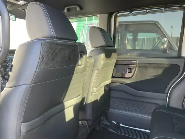 ホンダ Ｎ ＢＯＸ カスタム G L ターボ ホンダセンシング 千葉県 2019(令1)年 1.3万km プラチナホワイトパール ホンダセンシング/・衝突軽減ブレーキ/・レーンキープアシスト/・アダプティブクルーズコントロール/・オートマチックハイビーム/純正8インチSDナビ【VXU-207NBi】/・CD/DVD/MSV/Bluetooth/フルセグ/バックカメラ/ハーフレザーシート/前席シートヒーター/スマートキー/パドルシフト/純正LEDヘッドライト/フォグランプ/純正15インチアルミホイール/社外ドライブレコーダー/ビルトインETC/本革巻きステアリング/ドアバイザー/サイド＆カーテンエアバッグ/新車時保証書＆取扱説明書