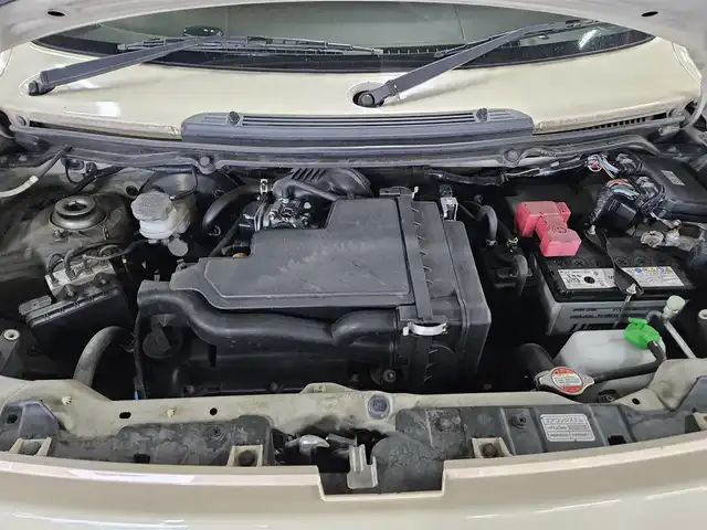 スズキ ラパン X 長崎県 2014(平26)年 5.4万km ミルクティーベージュメタリック 純正MOPナビ/ワンセグTV/バックカメラ/HIDヘッドランプ/オートライト/オートエアコン/革巻きステアリング/キルティングレザー調シート/純正14インチアルミホイール/スマートキー/イモビライザー/プッシュエンジンスタート/禁煙車