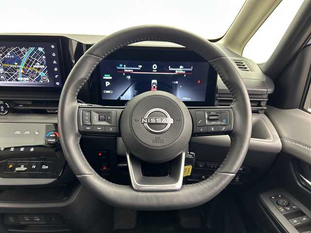 日産 セレナ e－パワー ルキシオン 三重県 2023(令5)年 0.8万km ミディアムブルーメタリック /禁煙車//純正12.3インチnissanコネクトナビ//アラウンドビューモニター//プロパイロット//プロパイロットパーキング//フロントダイナミックパック//フロントグリルイルミネーション//フロントバンパーイルミネーション//フロントプロテクター//ハンズフリー機能付き両側パワースライドドア//ワイヤレス充電//100V電源//エマージェンシーブレーキ//衝突軽減ブレーキ//レーンキープアシスト//レーダークルーズコントロール//ブラインドスポットモニター//前後コーナーセンサー//インテリジェントスマートルームミラー//純正前後ドライブレコーダー//1列目、2列目シートヒーター//ステアリングヒーター//合皮シート//純正ビルトインETC2.0