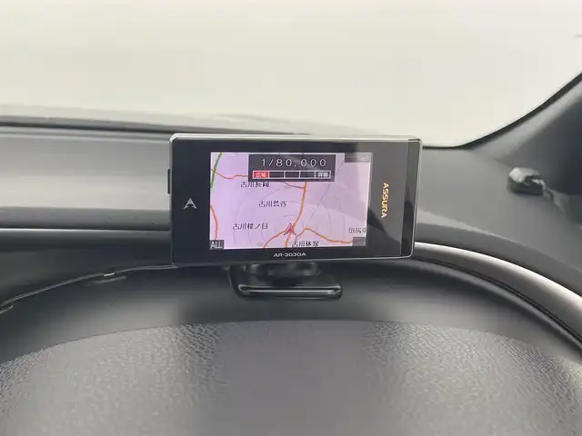 トヨタ ヴォクシー ZS 煌 宮城県 2016(平28)年 7.9万km アイスチタニウムマイカメタリック 純正フリップダウンモニター/両側パワースライドドア/トヨタセーフティセンス/・プリクラッシュセーフティ/・レーントレーシングアシスト/・オートハイビーム/純正ナビ/・CD・DVD・BT・SD/フルセグTV/バックカメラ/LEDヘッドライト/フォグライト/前後ドライブレコーダー/ビルドインETC/後席オートエアコン/8スピーカー/革巻きステアリング/ステアリングスイッチ/純正16インチアルミホイール/純正ドアバイザー/ロールサンシェード/アイドリングストップ/横滑り防止装置/プッシュスタート/スマートキー/電動格納ミラー/スペアキー×1