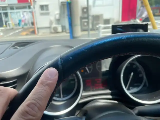 アルファロメオ ジュリエッタ クアドリフォリオ ヴェルデ 愛知県 2012(平24)年 11.5万km 白 /当店買取/禁煙//黒革シート/前席Pシート//1800cc/ターボ//社外マフラー/社外ローダウンサス/社外AW//HID/Aライト//リアスポ//BOSEサウンド//純正フロアマット//社外ナビ/HDD/CD/DVD/Bluetooth/USB//スペアキー1
