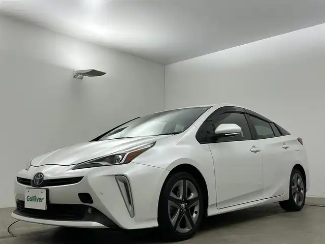 トヨタ プリウス S ツーリングセレクション 岡山県 2021(令3)年 4.3万km プラチナホワイトパールマイカ レーダークルーズコントロール/ビルトインETC2.0/シートヒーター/LEDヘッドライト/ワンオーナー/オートハイビーム/バックカメラ/純正ナビ/Bluetooth/フルセグTV/CD/DVD