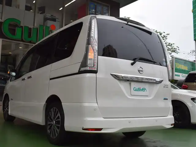 日産 セレナ ハイウェイS G S HV Aセーフ 神奈川県 2015(平27)年 5.8万km ブリリアントホワイトパール ワンオーナー/新車時保証書あり/純正HDDナビ/・AM/FM/CD/DVD/SD/BT/AUX//・フルセグ/・全周囲カメラ/両側電動スライドドア/フィリップダウンモニター/衝突軽減ブレーキ/レーンキープアシスト/電動格納ミラー/クルーズコントロール/コーナーセンサー/ウォークスルー/オートライト/HIDヘッドライト/フォグランプ/ウインカーミラー/サンシェード/ビルトインETC/純正マット/スマートキー/スペアキー/プッシュスタート