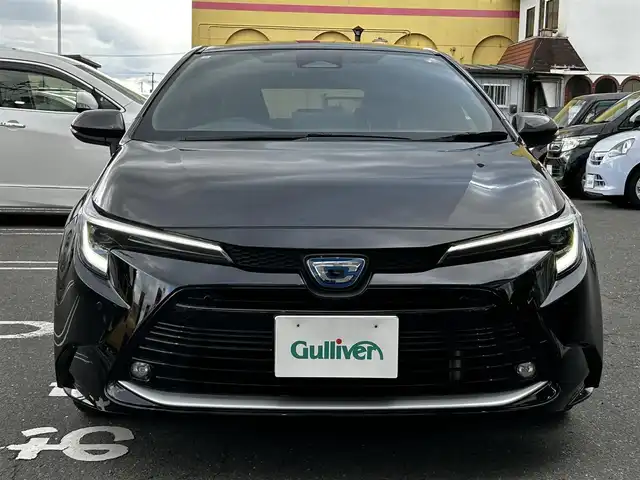 トヨタ カローラツーリング ハイブリッド ダブルバイビー 青森県 2024(令6)年 2.4万km アティチュードブラックマイカ ワンオーナー/4WD/10.5インチ純正ディスプレイオーディオ(ナビ)/(BT/フルセグ/AppleCarPlay/AndroidAuto)/ハーフレザーシート/純正エンジンスターター/寒冷地仕様/トヨタセーフティセンス/・プリクラッシュセーフティ/・レーダークルーズコントロール/・オートマチックハイビーム/・レーンディパーチャーアラート/・レーントレーシングアシスト/・ロードサインアシスト/オートライト/LEDヘッドライト/バックカメラ/ビルトインETC2.0/スペアキー/ヘッドライトレベライザー/記録簿(R7)/新車時保証書/取扱説明書