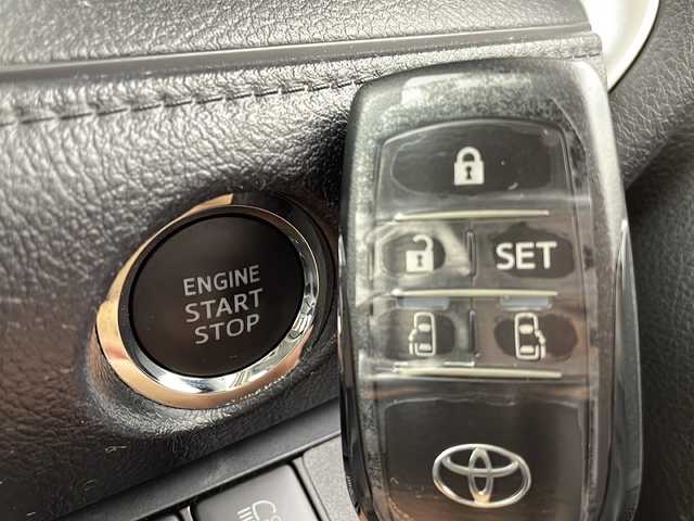 トヨタ シエンタ G グランパー 宮城県 2020(令2)年 5.2万km ベージュ Toyota Safety Sense /・プリクラッシュセーフティ/・レーンディパーチャーアラート/・オートマチックハイビーム/純正12インチフリップダウンモニター/【V12T-R68C】/両側パワースライドドア/純正7インチSDナビ/・BT.CD.DVD.USB.HDMI.SD/バックカメラ/フルセグTV/ビルトインETC/純正エンジンスターター/プッシュスタート/スマートキー×2/アイドリングストップ/ステアリングスイッチ/LEDヘッドライト/LEDフォグランプ/純正フロアマット/純正ドアバイザー/ルーフレール/横滑り防止