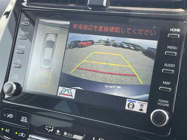 トヨタ プリウス SセーフティプラスⅡ 滋賀県 2022(令4)年 0.9万km グレーメタリック 純正ディスプレイオーディオ/・Bluetooth/・フルセグ/・Apple Carpley/衝突軽減ブレーキ/車線逸脱警報/レーダークルーズコントロール/脇見センサー/ブラインドスポットモニター/パノラミックビューモニター/ドライブレコーダー/ETC/100V電源/LEDオートライト/オートハイビーム/フォグ/USB/ドアバイザー/プッシュスタート