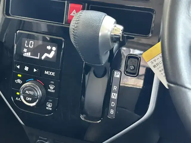 トヨタ ルーミー カスタムG－T 静岡県 2020(令2)年 4万km パールホワイトⅢ 純正9型ナビ/ターボ車/Bluetooth接続/フルセグTV/両側パワースライドドア/アラウンドビューモニター/ETC/運転席&助手席シートヒーター/LEDヘッドライト/フォグランプ/アイドリングストップ/クルーズコントロール/スマートアシスト/盗難防止装置