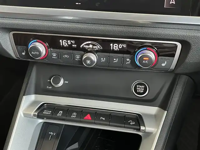 アウディ Ｑ３ 35TDIクワトロ アドバンスド 山形県 2021(令3)年 3.4万km 黒 4WD/純正ナビ/Bluetooth/USB/SD/フルセグTV/AppleCarPlay/AndroidAuto/ドライブセレクト/アダプティブクルーズコントロール/レーンキープアシスト/ブラインドスポットモニター/シートヒーターD/N席/レインセンサー/パーキングセンサー/アイドリングストップ/パドルシフト/ダウンヒルアシスト/純正LEDヘッドライト/オートライト/前後ドライブレコーダー
