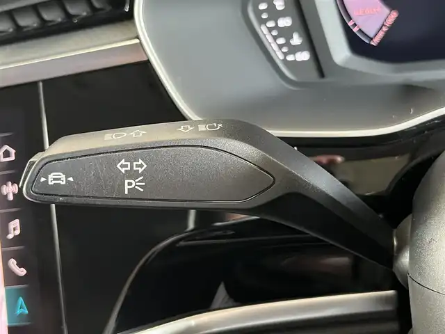アウディ Ｑ３ 35TDIクワトロ アドバンスド 山形県 2021(令3)年 3.4万km 黒 4WD/純正ナビ/Bluetooth/USB/SD/フルセグTV/AppleCarPlay/AndroidAuto/ドライブセレクト/アダプティブクルーズコントロール/レーンキープアシスト/ブラインドスポットモニター/シートヒーターD/N席/レインセンサー/パーキングセンサー/アイドリングストップ/パドルシフト/ダウンヒルアシスト/純正LEDヘッドライト/オートライト/前後ドライブレコーダー