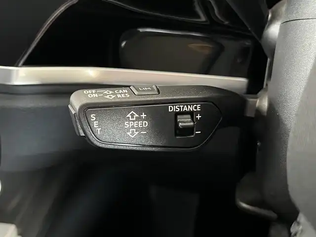 アウディ Ｑ３ 35TDIクワトロ アドバンスド 山形県 2021(令3)年 3.4万km 黒 4WD/純正ナビ/Bluetooth/USB/SD/フルセグTV/AppleCarPlay/AndroidAuto/ドライブセレクト/アダプティブクルーズコントロール/レーンキープアシスト/ブラインドスポットモニター/シートヒーターD/N席/レインセンサー/パーキングセンサー/アイドリングストップ/パドルシフト/ダウンヒルアシスト/純正LEDヘッドライト/オートライト/前後ドライブレコーダー