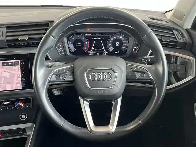 アウディ Ｑ３ 35TDIクワトロ アドバンスド 山形県 2021(令3)年 3.4万km 黒 4WD/純正ナビ/Bluetooth/USB/SD/フルセグTV/AppleCarPlay/AndroidAuto/ドライブセレクト/アダプティブクルーズコントロール/レーンキープアシスト/ブラインドスポットモニター/シートヒーターD/N席/レインセンサー/パーキングセンサー/アイドリングストップ/パドルシフト/ダウンヒルアシスト/純正LEDヘッドライト/オートライト/前後ドライブレコーダー