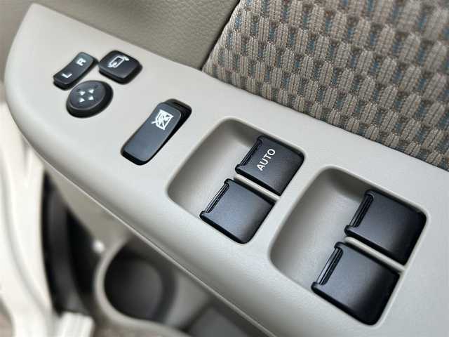 スズキ エブリィ ワゴン PZターボ スペシャル 大阪府 2023(令5)年 2.2万km パールホワイト ワンオーナー/スズキセーフティサポート/・ブレーキサポート/・誤発進抑制/・車線逸脱/・ふらつき警報/・先行車発進お知らせ/・ハイビームアシスト/・後退時ブレーキサポート/・後方誤発信抑制/・リアパーキングセンサー/純正メモリナビ（CN-HZ785W）/BT/CD/DVD/SD/フルセグTV/純正前後ドライブレコーダー/バックカメラ/ETC/両側パワースライドドア/オートステップ/シートヒーター/ディスチャージヘッドライト/フロントフォグ/純正フロアマット/プッシュスタート/スマートキー×２/取扱説明書/保証書